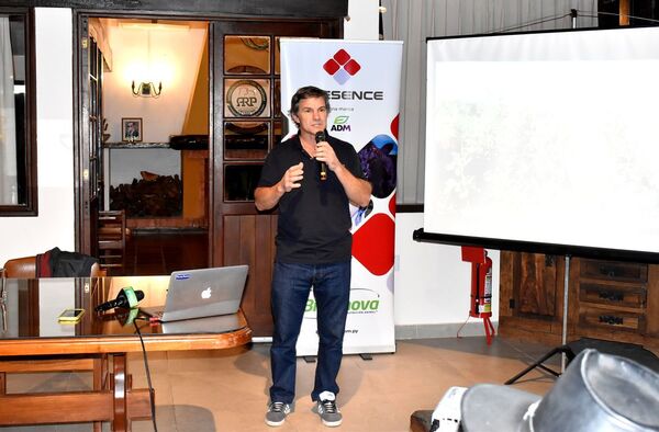 Productor argentino muestra experiencias de producción a menor costo