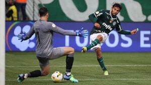Palmeiras golea al Botafogo de Gatito Fernández