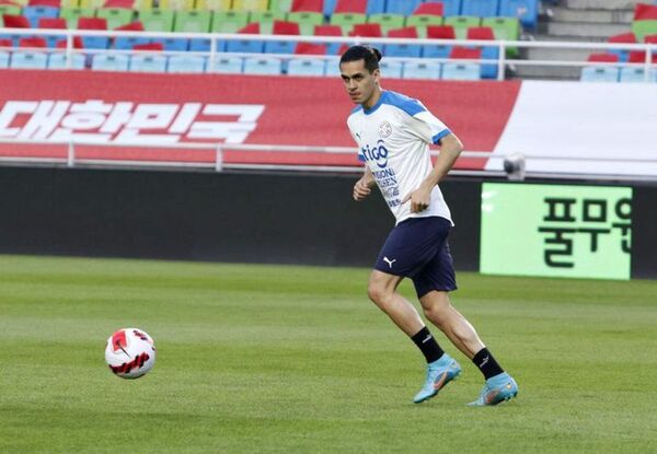 El viernes arranca con la Albirroja en Corea - Selección Paraguaya - ABC Color