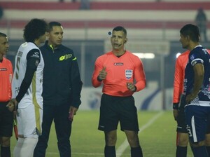 Árbitros confirmados para la fecha 18 - APF