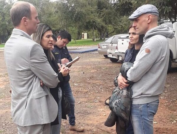 Pareja que retenía a niñas se someterá a un proceso judicial en Alemania · Radio Monumental 1080 AM