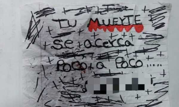 Perito calígrafo se puso a disposición de autoridades para identificar amenazas - La Clave