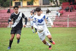 Olimpia mantiene el mando en la Sub 16 - Fútbol - ABC Color