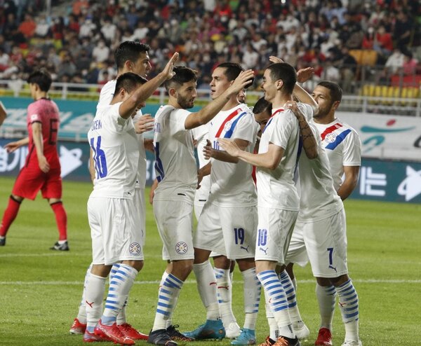 ¿Qué se puede rescatar del empate de la Albirroja ante Corea del Sur?