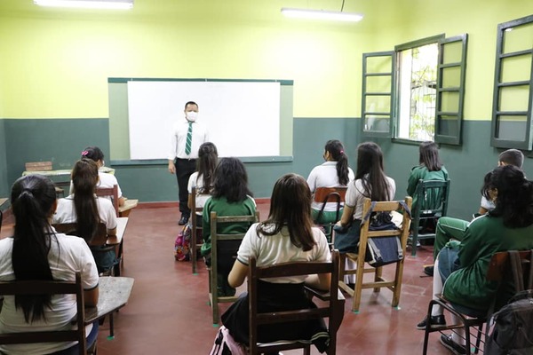 MEC indica vuelta a clases presenciales a partir del lunes 13 de junio