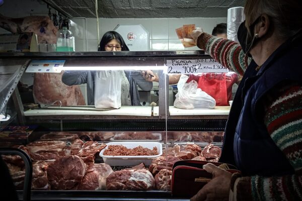 El consumo de carne bovina en Argentina alcanza el menor nivel en 100 años - MarketData