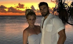 Diario HOY | El exmarido de Britney Spears intenta interrumpir su boda sorpresa