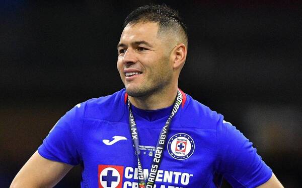Crónica / ¡Un lujo! Aguilar, el flamante refuerzo que ya concretó el Gumarelo