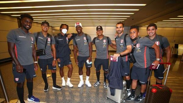 Perú llega a Doha para disputar contra Australia la repesca al Mundial