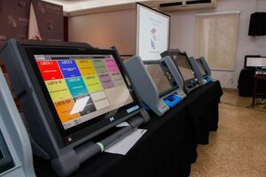 Bestard adjudica unilateralmente US$ 36 millones en máquinas de votación - Política - ABC Color