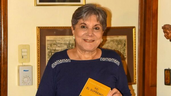 MIRTA ROA MASCHERONI "Recuerdo siempre a mi papá o leyendo o escribiendo