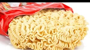 Se divorció de su esposa porque cocinaba todos los días fideo instantáneo