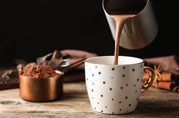 El frío pide una taza de chocolate caliente tradicional ya mismo - Gastronomía - ABC Color