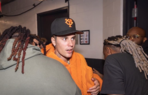 Diario HOY | Justin Bieber dice padecer una parálisis facial parcial
