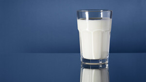 Diario HOY | Estudio sugiere que consumo diario de leche de vaca aumenta riesgo de cáncer de próstata