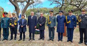 La Nación / Con corona de laureles recuerdan 87° aniversario del Protocolo de Paz