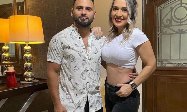 Jugadora le tocó la pierna a Biancucchi y su doña “celosa” reaccionó