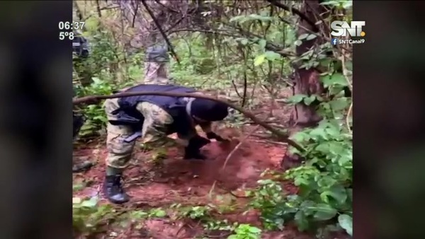 Hallan armas que fueron sustraídas a policías - SNT