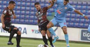 La Nación / Dos partidos calientan hoy el fútbol local