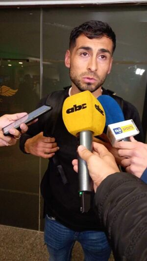 Carrizo, “contento por volver” a Cerro - Fútbol - ABC Color