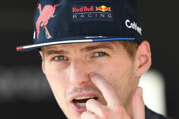 Verstappen, más líder; ‘Checo’, segundo; y Ferrari se ahoga en el Mar Caspio - Automovilismo - ABC Color
