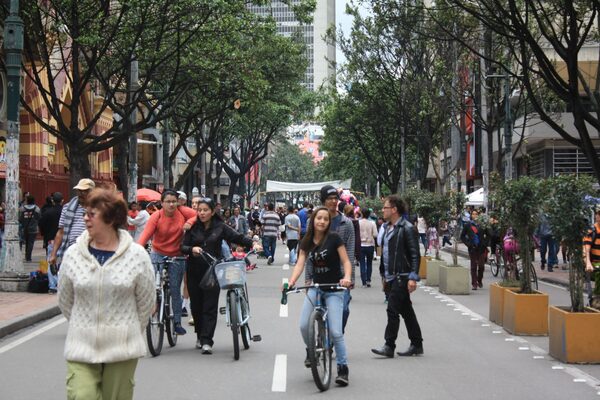 Colombia y su encrucijada electoral, a través de los ojos de escritores - El Independiente
