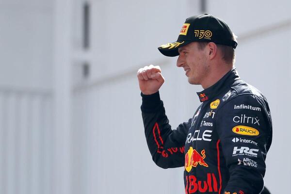 Verstappen reforzó liderato al ganar en Baku por delante de 'Checo' - El Independiente
