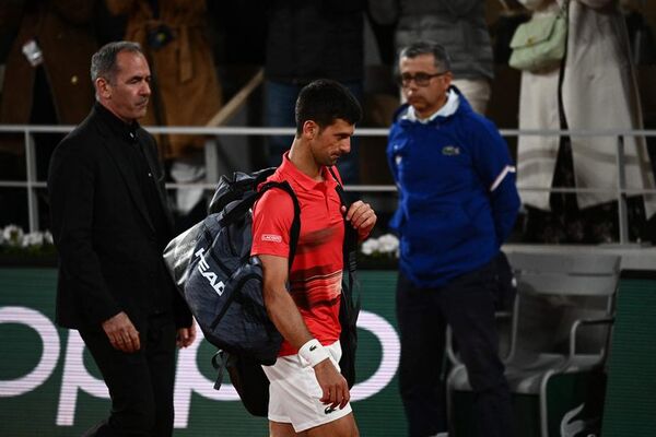 Djokovic se baja del número uno - Tenis - ABC Color