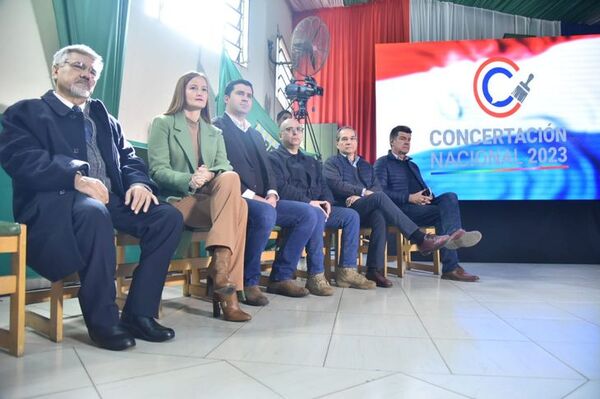 Precandidatos firman histórico acuerdo de Concertación para la presidencia