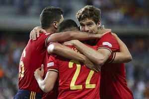 España se va de vacaciones líder - Fútbol Internacional - ABC Color