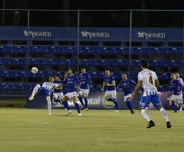 Sol de América vs. 12 de Octubre: empate sin goles en aburrido juego - Fútbol - ABC Color