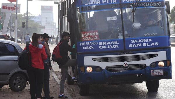 Neumólogo recomienda  el uso de tapabocas en buses por  los virus