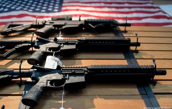 Demócratas y republicanos unidos en el Senado de EE.UU para ley de control de armas
