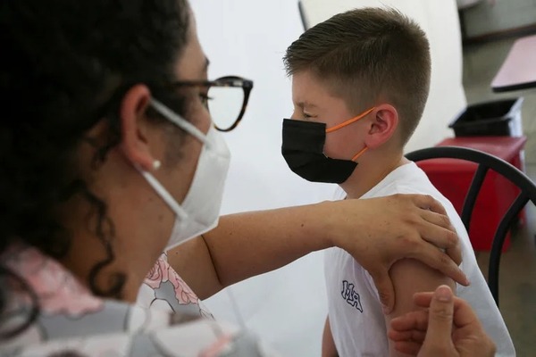 Diario HOY | La FDA informa que la vacuna anticovid Pfizer para menores de 5 años es segura y eficaz