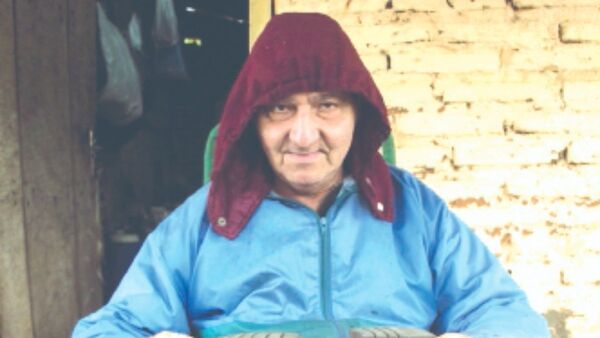 Zapatero remienda a full las botas por el frío