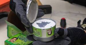 La Nación / Detectan narcoencomienda de cocaína en potes de aloe vera en el aeropuerto