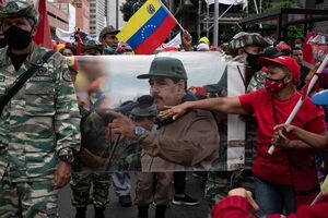 Senador de EE.UU. pide una “alerta roja” de la Interpol para detener a Maduro - Mundo - ABC Color
