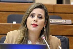 Kattya González considera una trampa la concertación con el PLRA