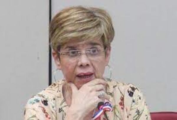Pedirán informe sobre avión iraní que aterrizó en Paraguay y compró cigarrillos de Tabesa