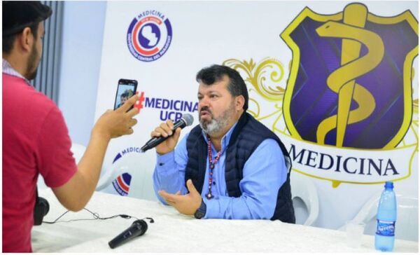 Piden un Hospital Binaconal al pre candidato a Diputado Federal Carlos Bernardo