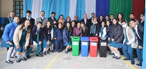 Ambicioso proyecto busca habituar a estudiantes en la práctica del reciclado para mejorar el averiado medio ambiente – La Mira Digital