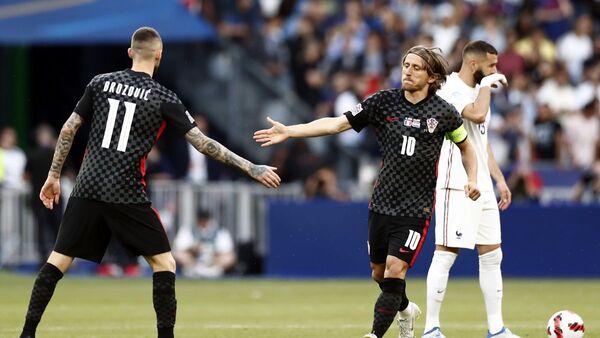 Modric ejecuta a Francia