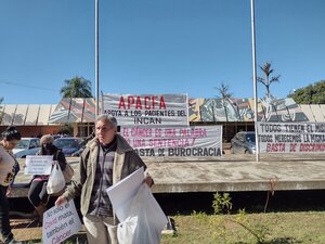 Pacientes con cáncer reclaman reposición de medicamentos - El Independiente