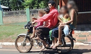Padres que llevan en moto a menores deben ser imputados, advierten - ADN Digital
