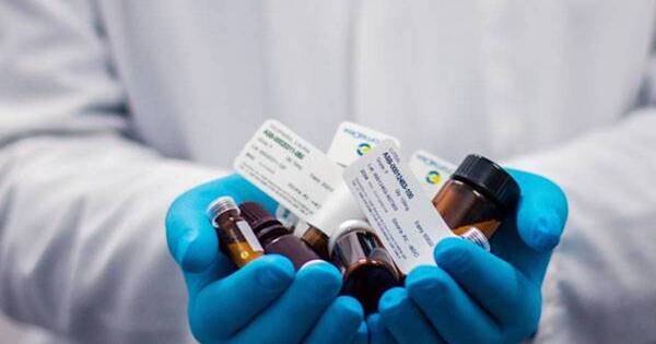 La Nación / “Si se pide un medicamento que no está en el listado de esenciales, no vamos a tener”, dice Salud