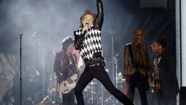 Mick Jagger da positivo al Covid-19 y aplazan concierto de los Stones