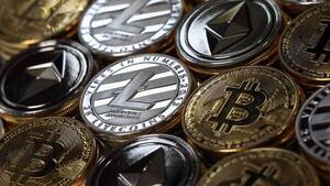 Caída de bitcoin tumba a acciones vinculadas con criptomonedas | Internacionales | 5Días