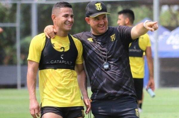 Crónica / Jubero liquidó a Rodi: "Tiene que reflexionar para saber a que se quiere dedicar"