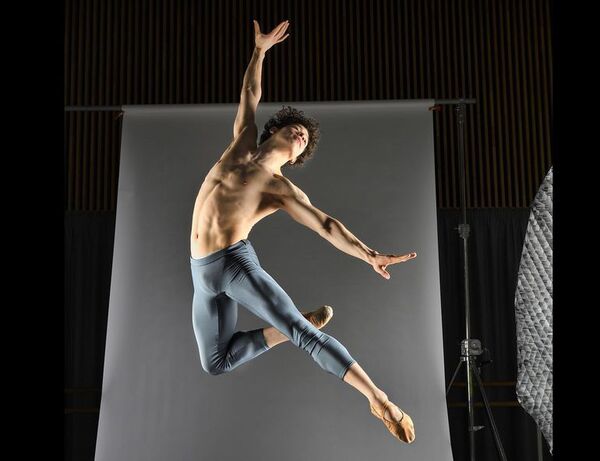 Paraguayo reúne a talentos de la danza en gala - Cultura - ABC Color