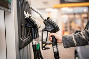 Petropar analiza nuevos precios de combustibles y privados contemplan ajustes de hasta G. 1.200 - MarketData